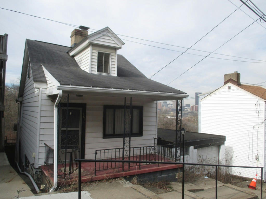 486 STERLING ST, PITTSBURGH, PA 15203, photo 1 of 26