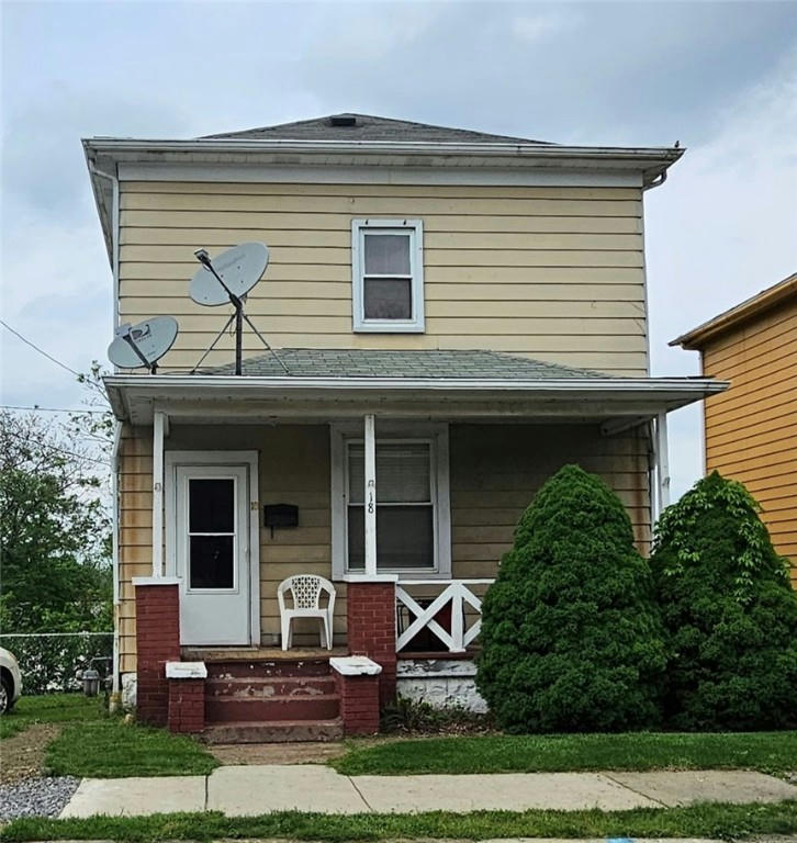 18 W CHARTES ST, NEW CASTLE, PA 16102, photo 1 of 22
