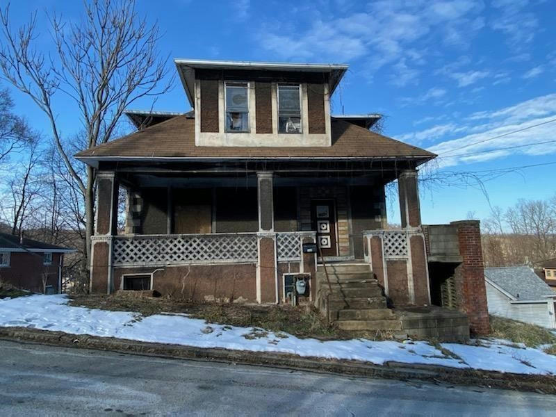 133 LENAWEE AVE, MONESSEN, PA 15062, photo 1 of 25