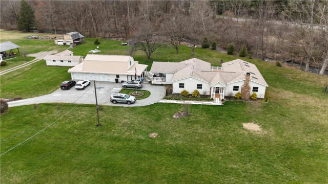1261 GRIFFITH RD, LIGONIER, PA 15658, photo 5 of 50