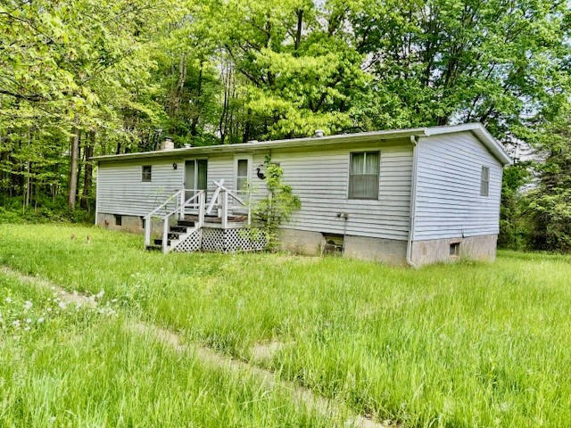 603 HOLLOW RD, ENON VALLEY, PA 16120, photo 1 of 19