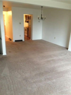 211 OAKVIEW DR APT 18, LIGONIER, PA 15658, photo 5 of 6