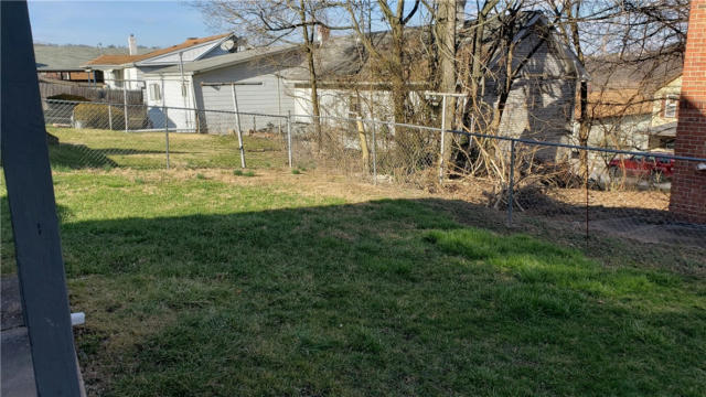 1201 MEADOW AVE UPPR UPPER, CHARLEROI, PA 15022, photo 2 of 12