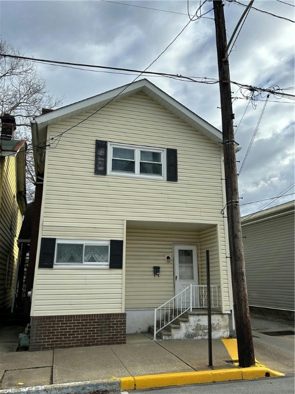 108 E 1ST AVE, DERRY, PA 15627, photo 1 of 13