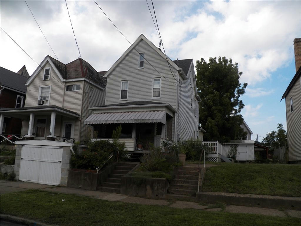 149 FRANKLIN AVE, Vandergrift, PA 15690 Single Family Residence For Sale MLS# 1621488 RE/MAX