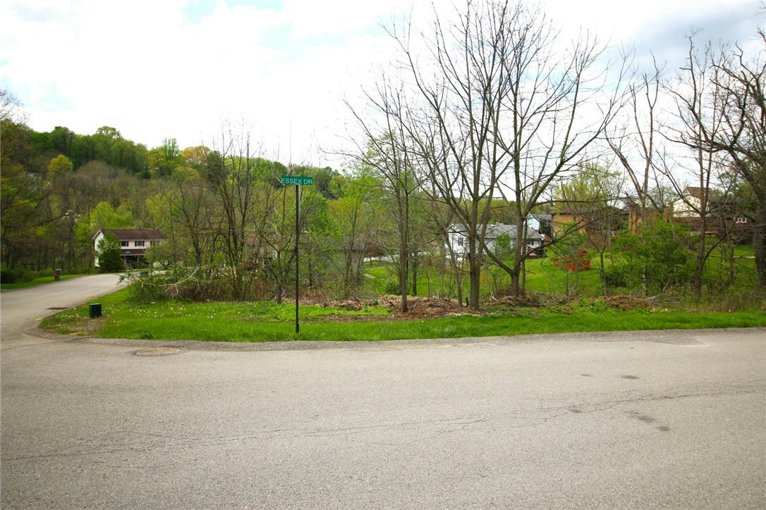 LOT 37 ESSEX DR, GREENSBURG, PA 15601, photo 1 of 4