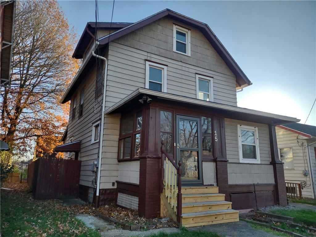 15 W EDISON AVE, NEW CASTLE, PA 16101, photo 1 of 22